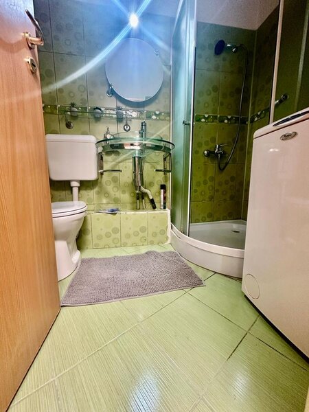 Nerva Traian, bloc mixt, mobilata complet et 1/8, LOC PARCARE